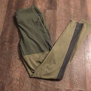 Gymshark Nikki B leggings *olive green & black*